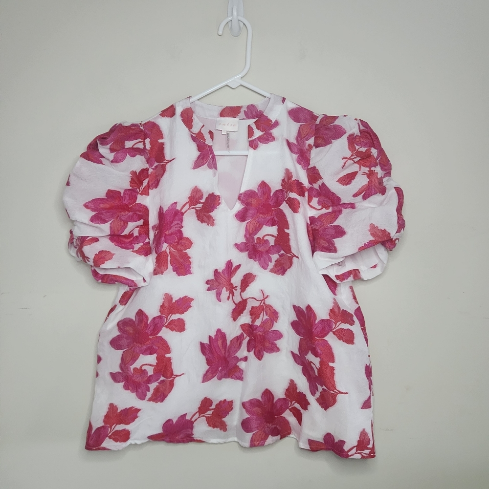 entro White Floral Puff Sleeve Blouse with Pink and Coral Flowers Medium - Picture 9 of 10